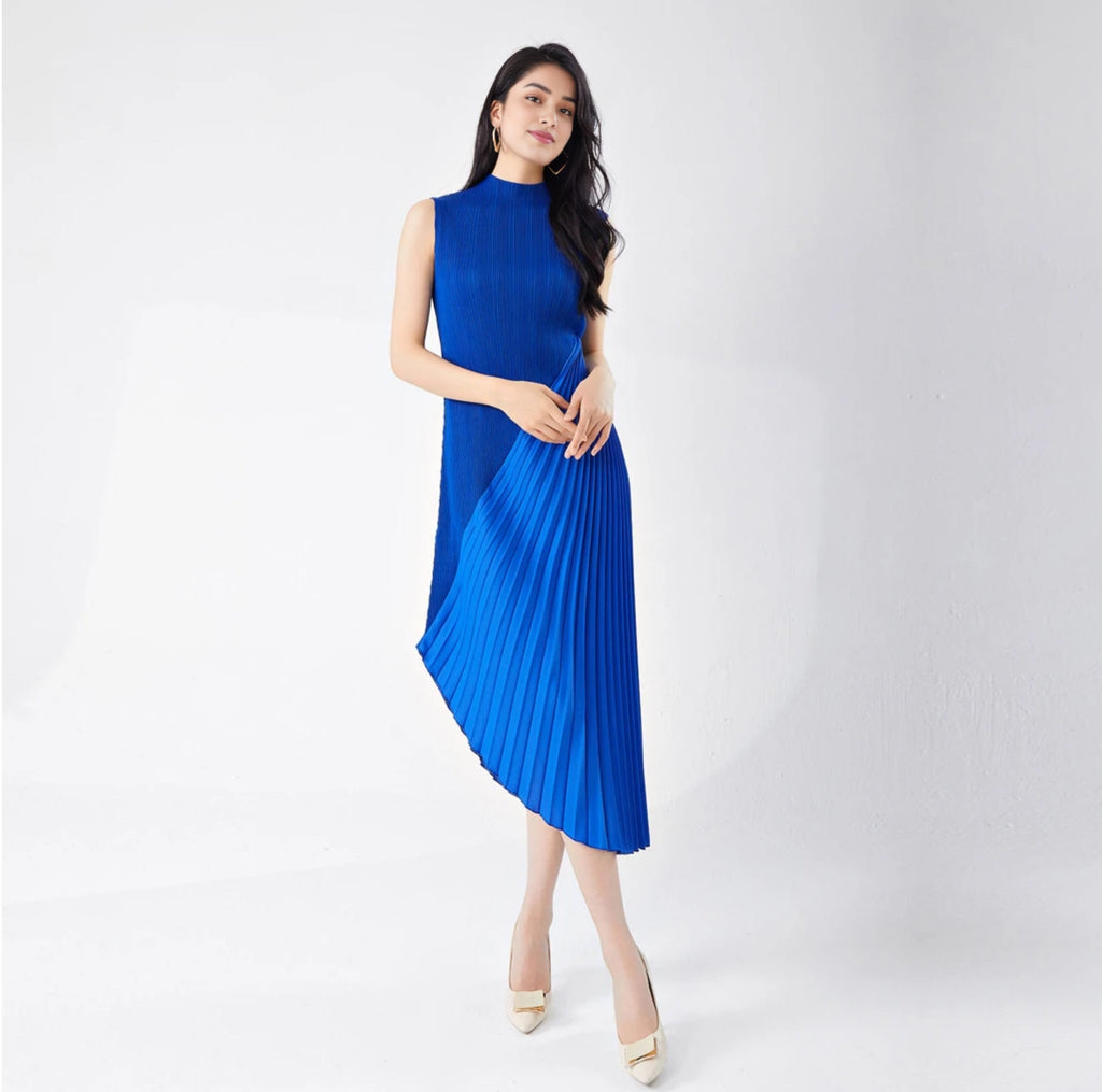 AMOUR PLEAT DRESS - ELECTRIC BLUE